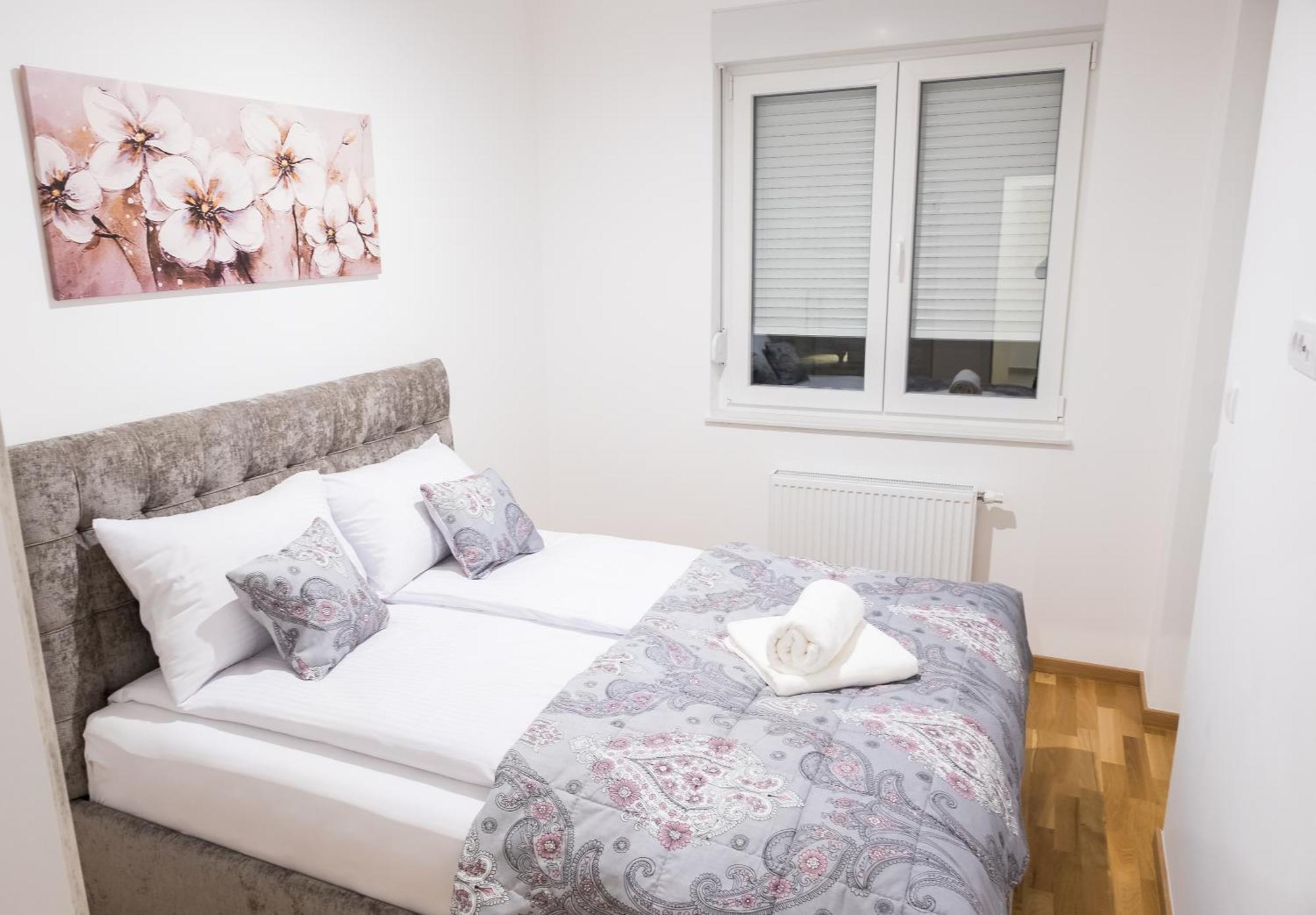 Apartamento Ada Nostra Banja Luka Habitación foto